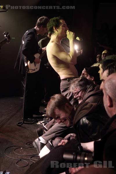 THE FAT WHITE FAMILY - 2016-03-02 - PARIS - La Maroquinerie - 